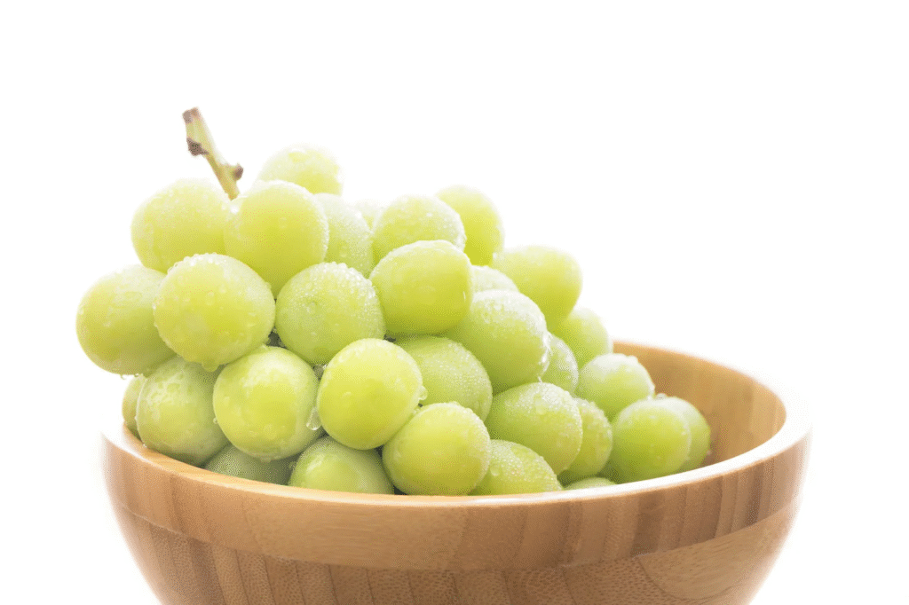 Shine Muscat Grapes